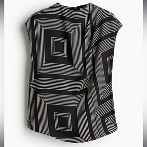 H&M Geometric Print Black & White Blouse – L – High Neck Cap Sleeve Top NWOT